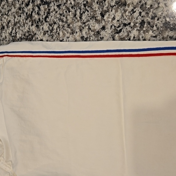 SUNDRY RED ,WHITE, AND BLUE SIDE STRIPE RAW HEM WHITE JEANS. SIZE 26. - Picture 6 of 10